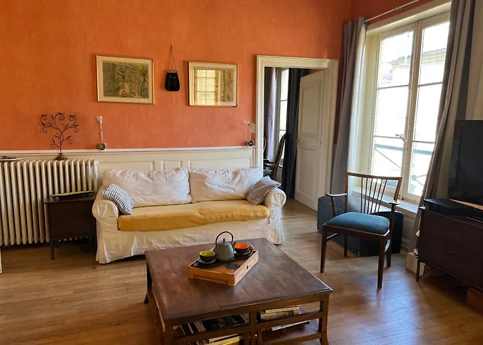 La Victoria -vieille & Pepiniere -50m2 *