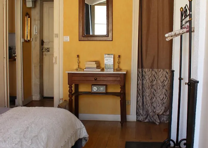 La Victoria -vieille & Pepiniere -50m2 Apartmán *